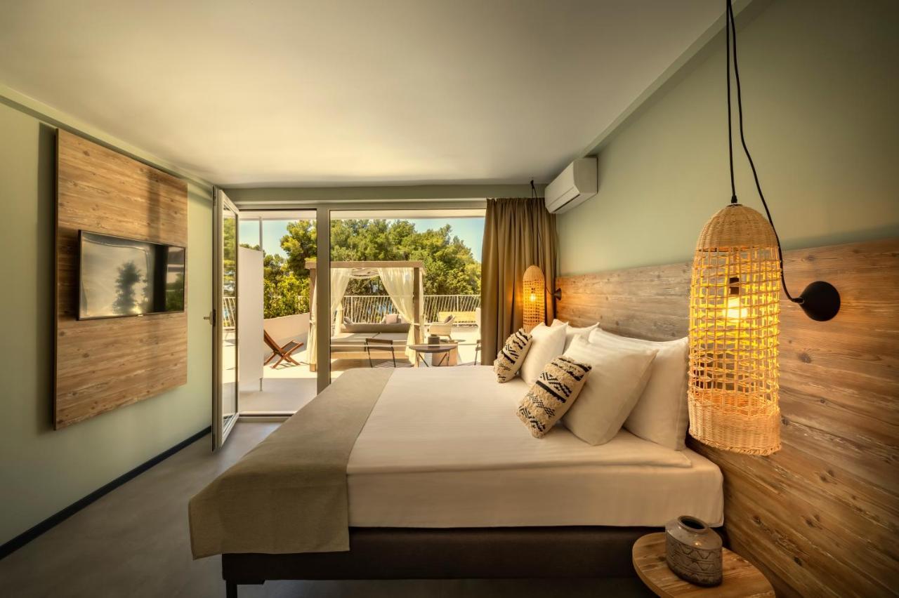 Places Hvar Hotel By Valamar Stari Grad  Εξωτερικό φωτογραφία